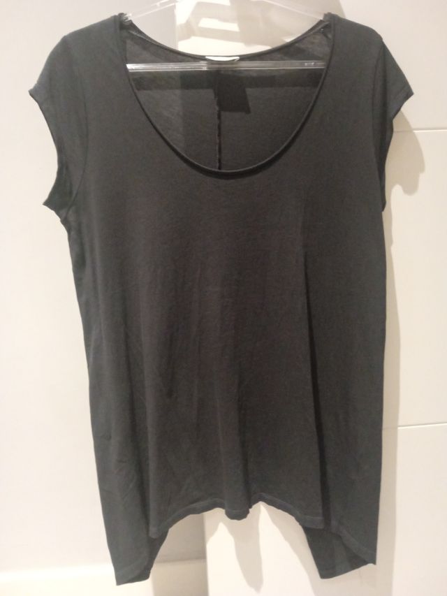 camiseta negra zara talla s