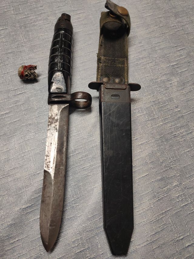 FUNDA RIGIDA MAS HERRAMIENTA DE REGALO