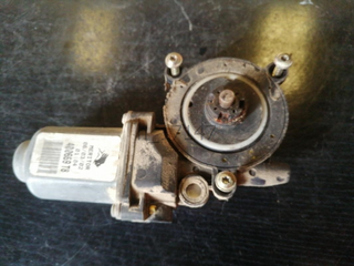 Motor elevalunas trasero izquierdo Renault h_17147