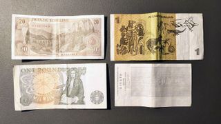 Banconote lotto Doll. Austr. + One Pound Ingl. +