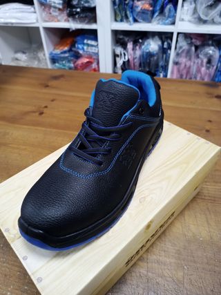 Zapato seguridad S3 SRC fabricacion nacional.