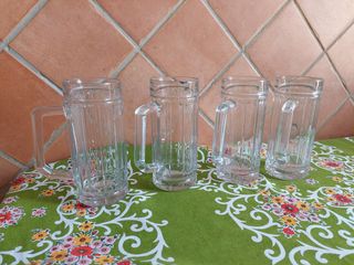 3 bicchieri da birra