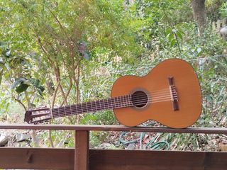 Clases de guitarra en Colomers