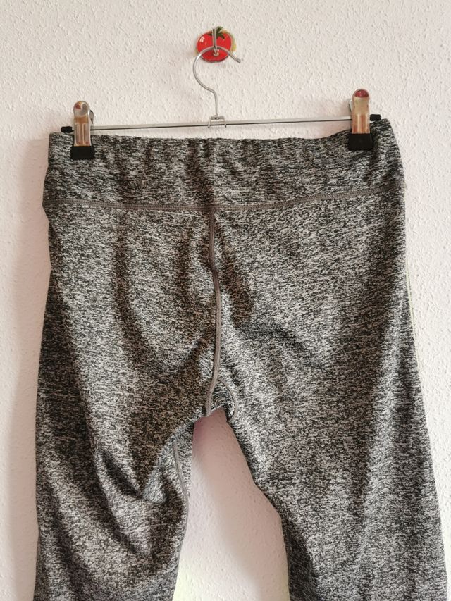 Mallas piratas de chica talla M/L.