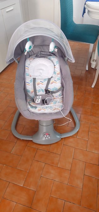 SE VENDE AMAQUITA MECEDORA
