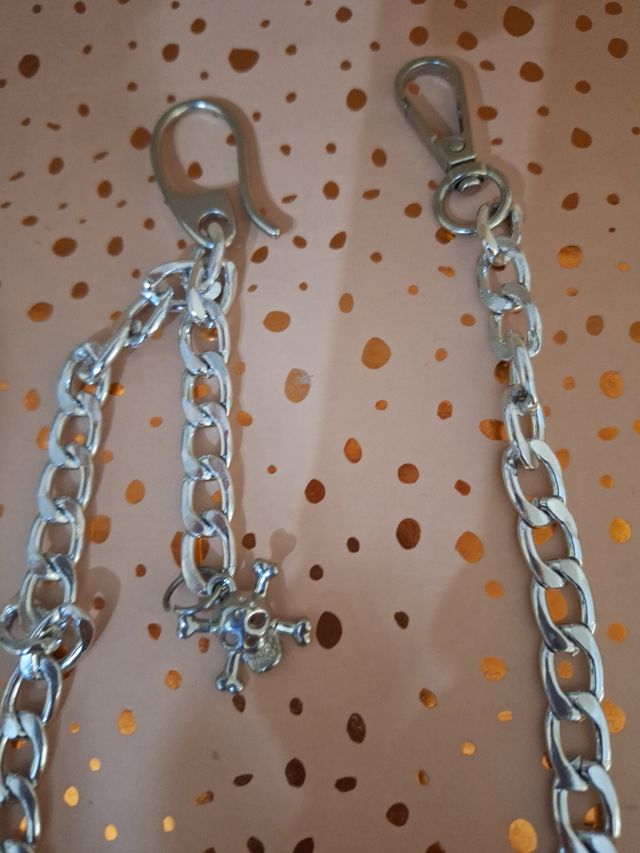 Catena abbellimento pantalone