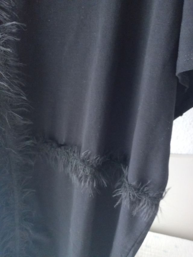 Camiseta negra mujer Zara