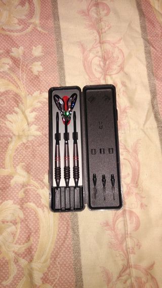 Dardos harrows, kit de dardos.