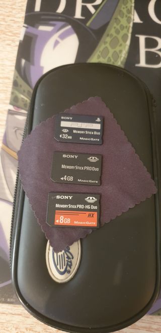 Pack de PSP 1000 Negra Fat 