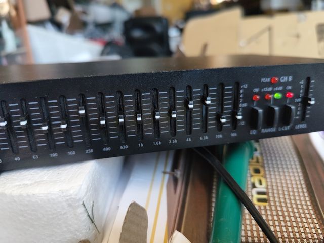 ECUALIZADOR GRAFICO IMG STAGE LINE MEQ-115/SW