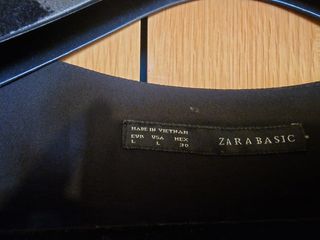 Blusa manga larga negra Zara