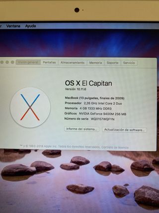 MacBook + Base de portátil