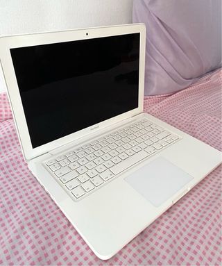 MacBook + Base de portátil