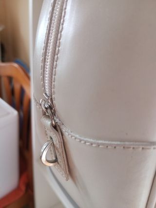 Bolso de piel auténtica como nuevo 