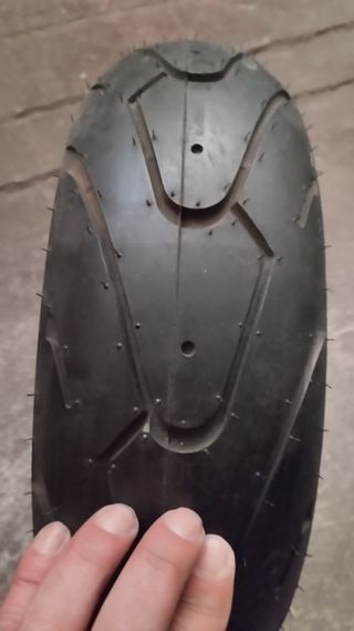 CUBIERTA PARA SCOOTER .