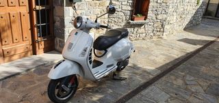 Vespa GTS ie 300