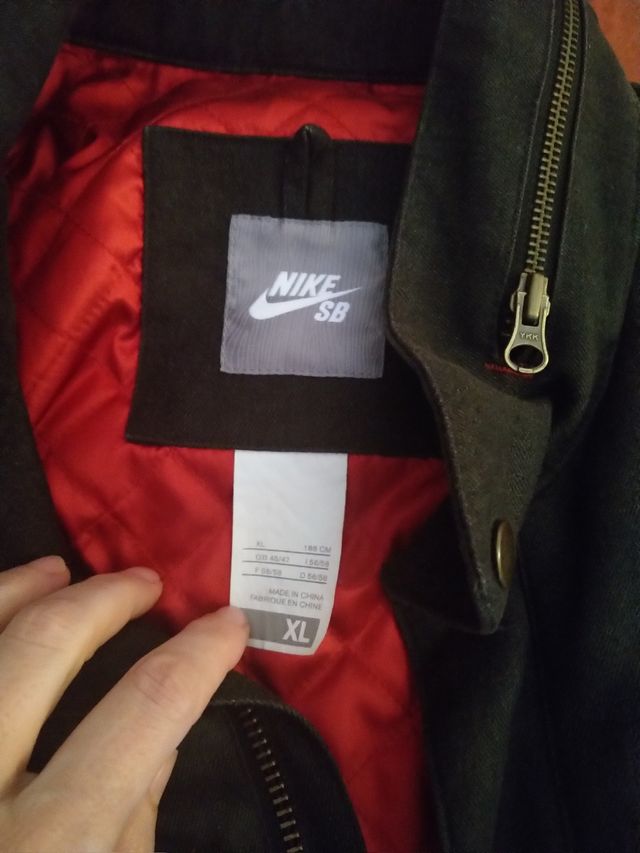 Chaqueta Nike SB