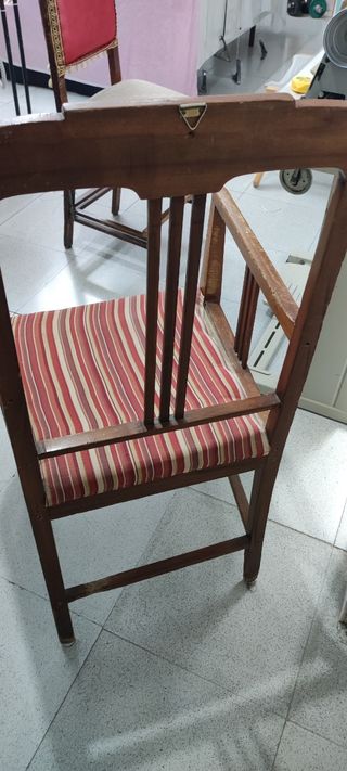 Silla o sillón antigua