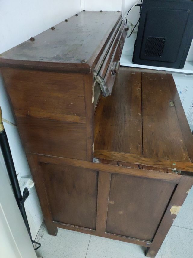 Escritorio antiguo Buró