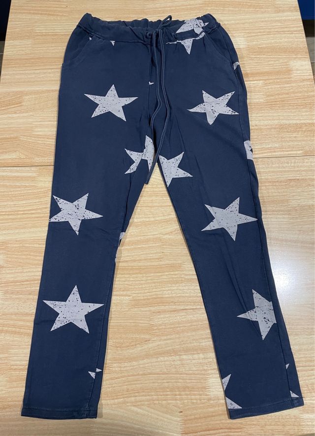 Pantalón tipo chándal 