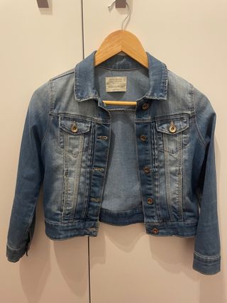 cazadora vaquera Zara