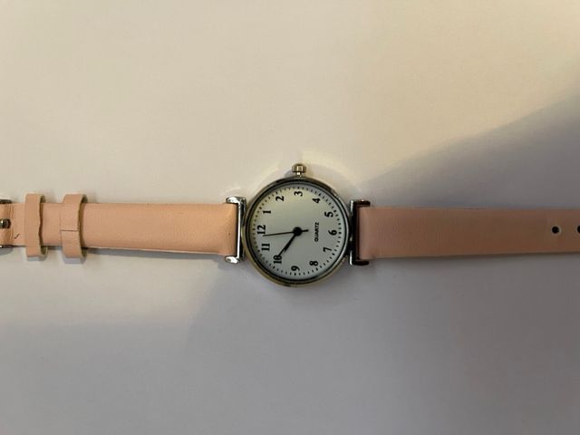 Reloj Nuevo Rosa