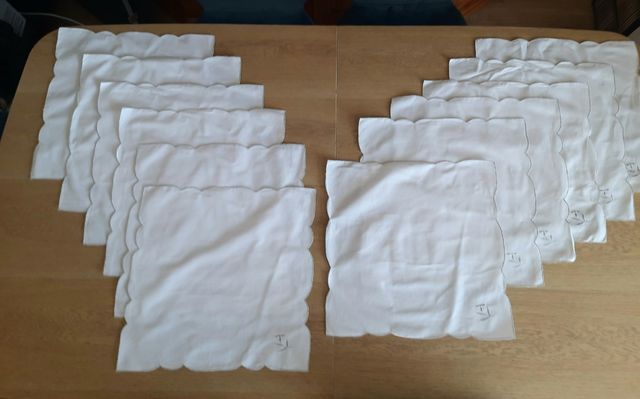 Mantelería bordada a mano