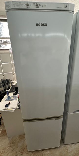 FRIGORÍFICO COMBI EDESA