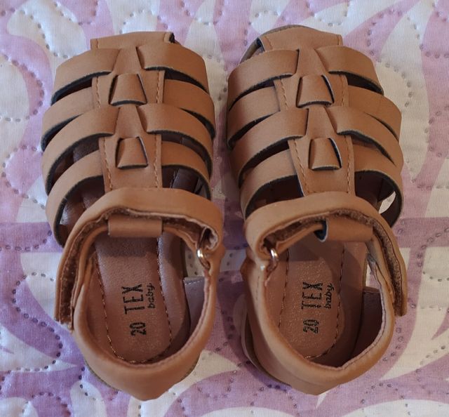 Vendo sandali per bambini