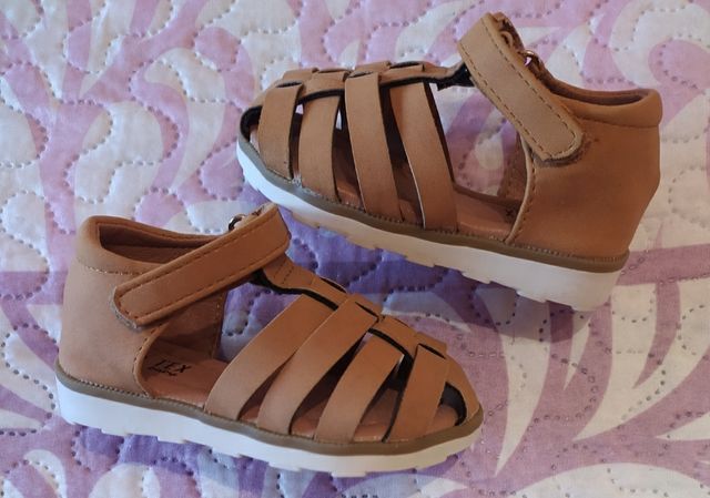 Vendo sandali per bambini