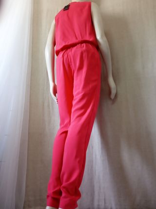 Mono rojo, largo 