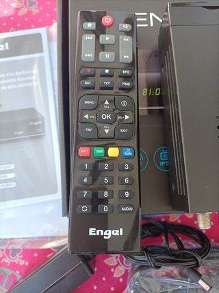 ENGELSAT RS8100Y. Receptor Satélite DVB-S2 HD
