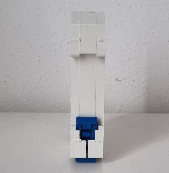 INTERRUTTORE MAGNETOTERMICO 16A 230V 1 Din