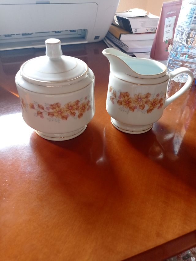 Azucarero + jarra leche