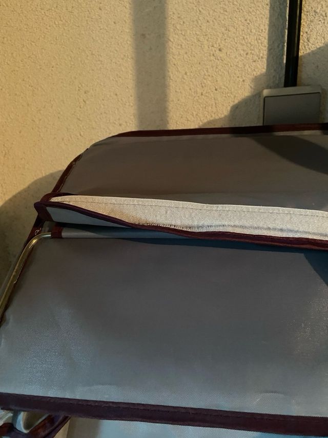 Estanteria colgante.