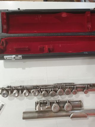 FLAUTA TRAVESERA PEARL FLUTE PF-501 + ESTUCHE
