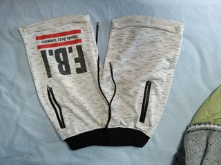 Pantalones de chándal.