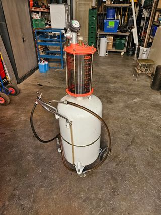 Extractor aceite motor