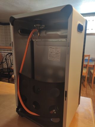 Estufa de gas Orbegozo.