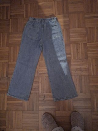 Pantalón baquero de corazones campana para niña