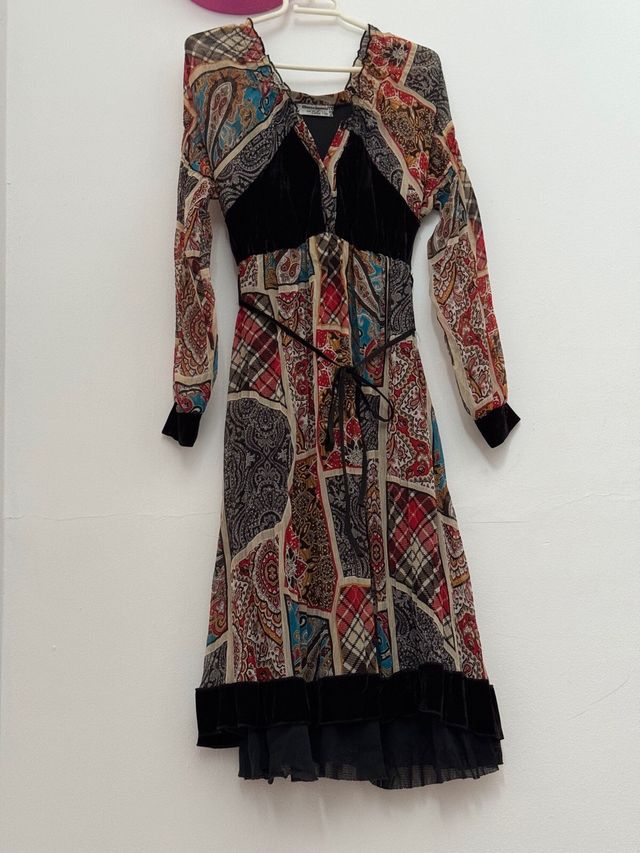 Vestido italiano RINASCIMENTO t. mediana