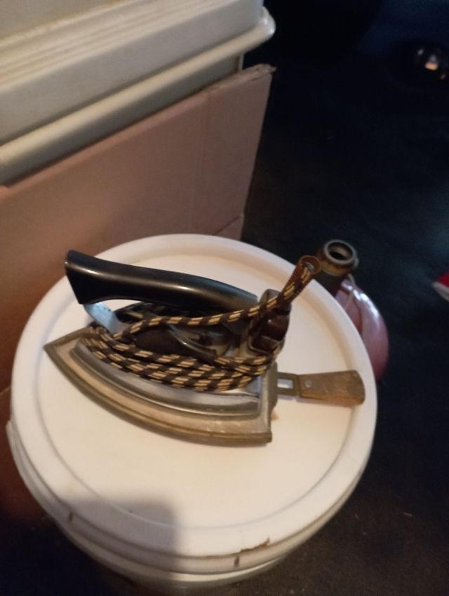 Ferro da stiro vintage