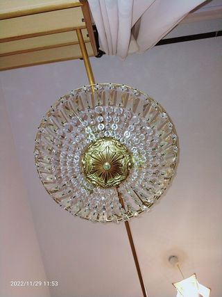 LÁMPARA  DE  CRISTAL  DE  ROCA  35  €