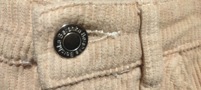 Minifalda de pana de Mango