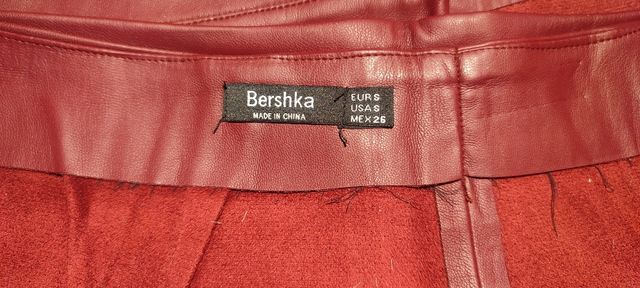 Minifalda mujer de polipiel Bershka