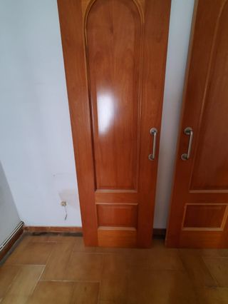 Puertas madera de cedro
