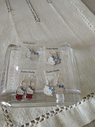 Lotto orecchini Hello Kitty