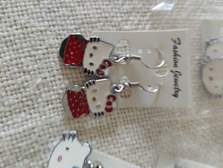 Lotto orecchini Hello Kitty