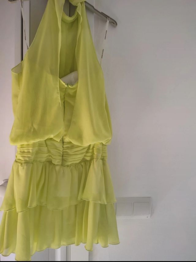 Vestido para celebración.