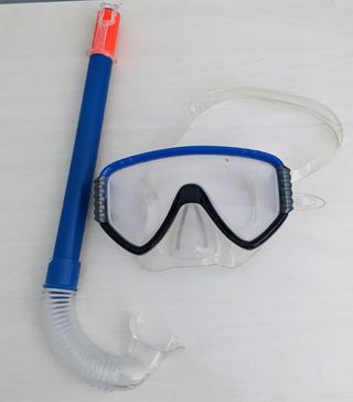 maschera da snorkeling